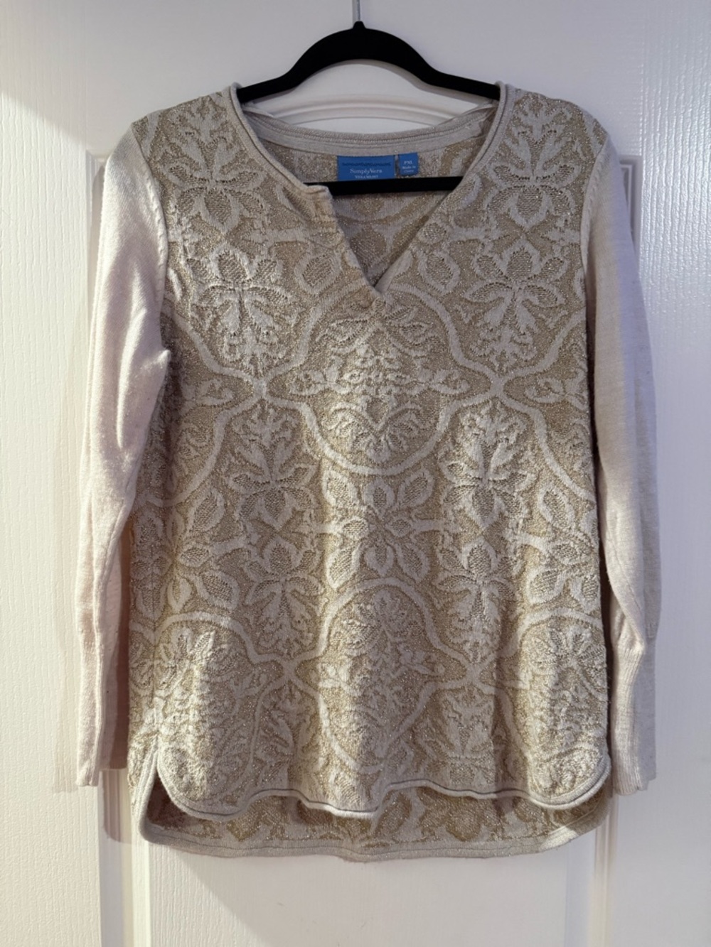 Simply Vera Wang Knit Sweater PXL Petite Beige Damask Floral Split Neck Pullover